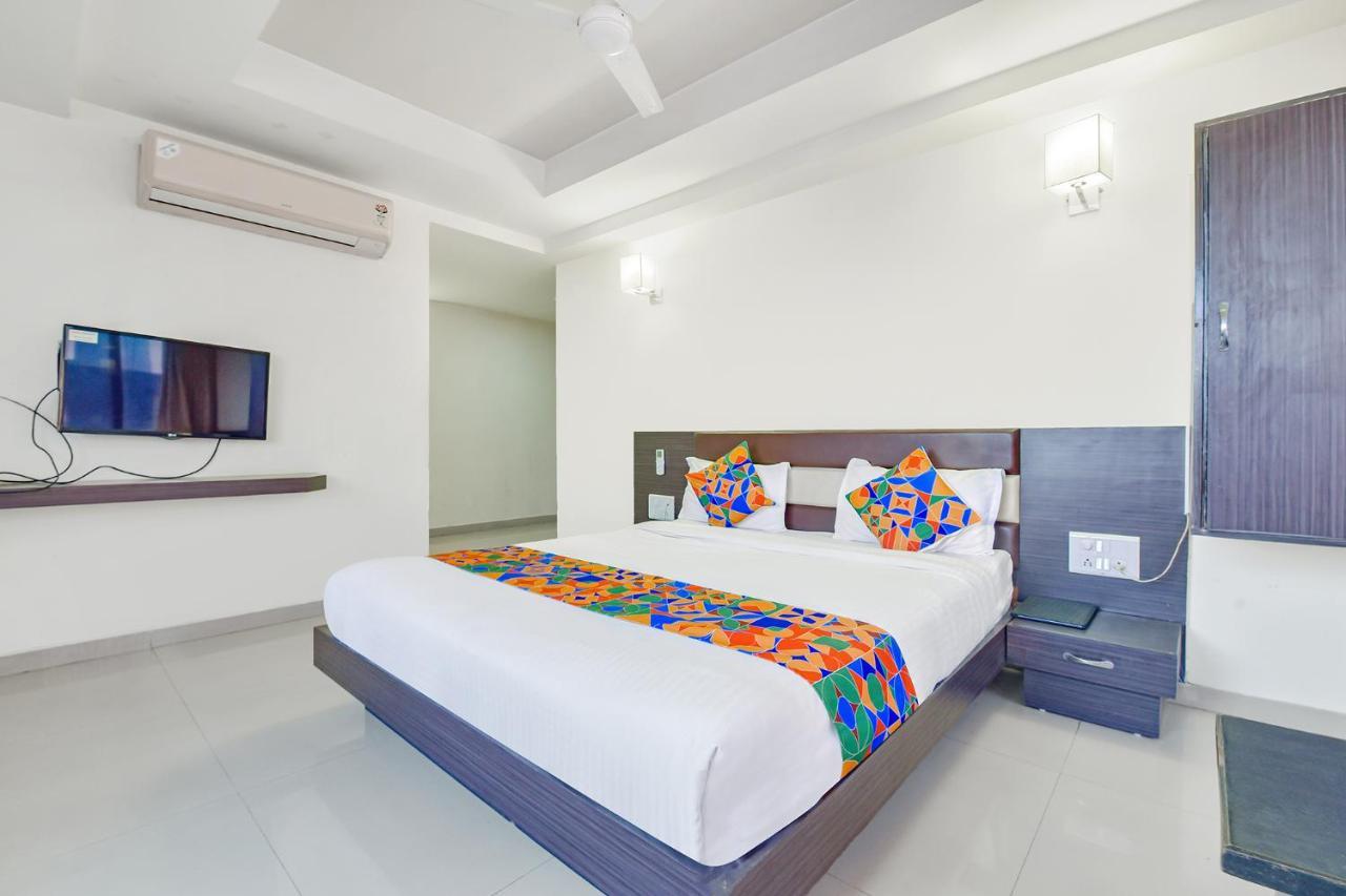 Fabhotel Skyland Ahmedabad Luaran gambar