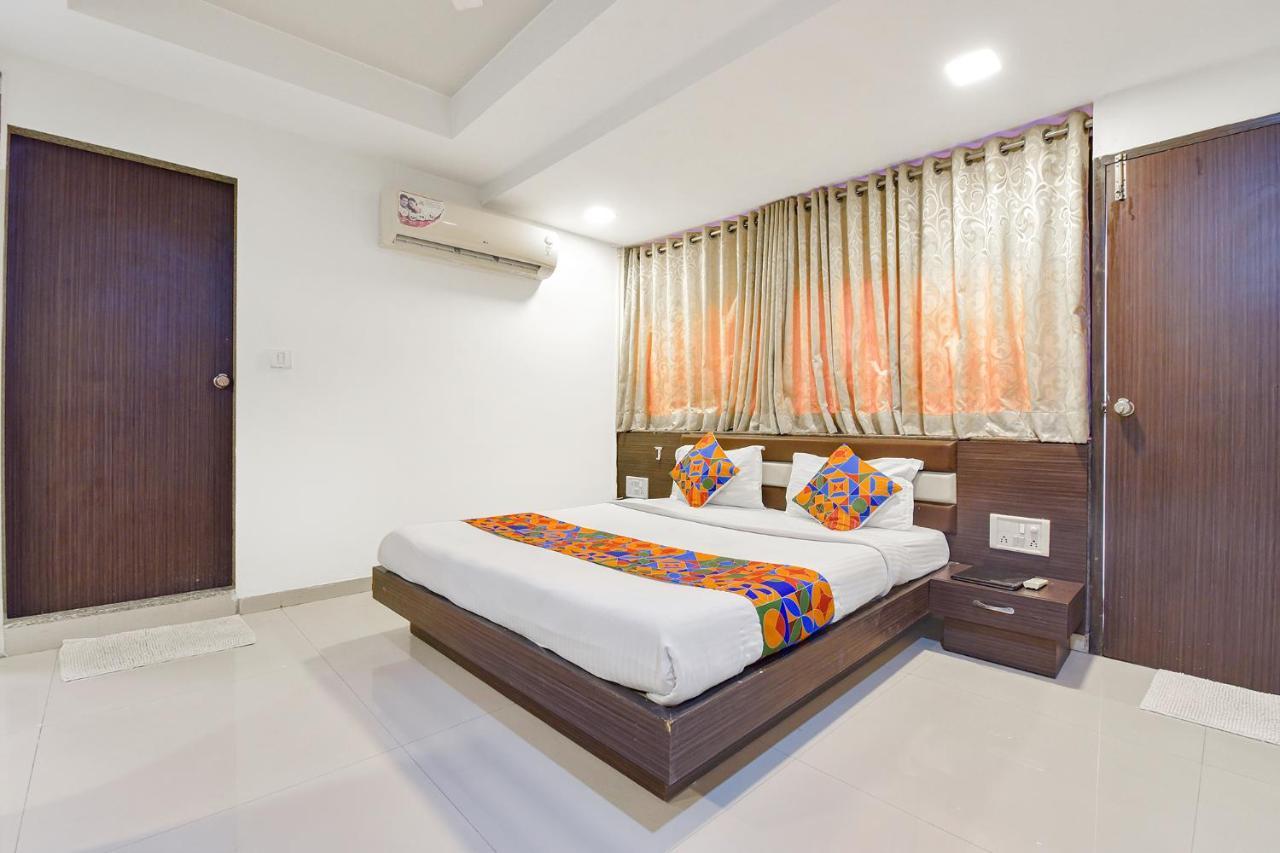 Fabhotel Skyland Ahmedabad Luaran gambar